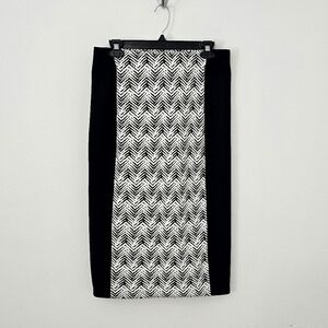 Vince Camuto Long Pencil Skirt Medium